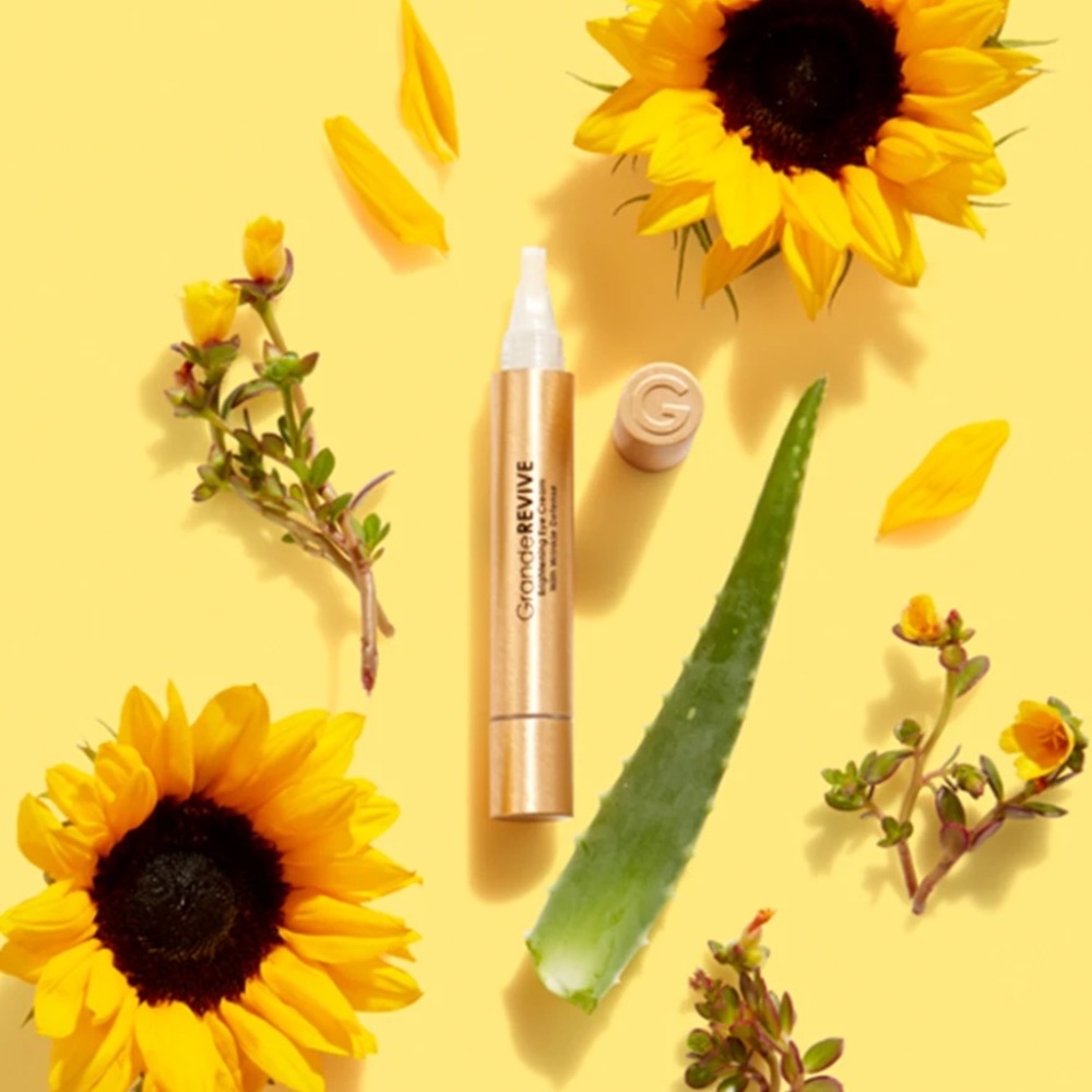 GrandeREVIVE Brightening Eye Cream with Wrinkle Defense